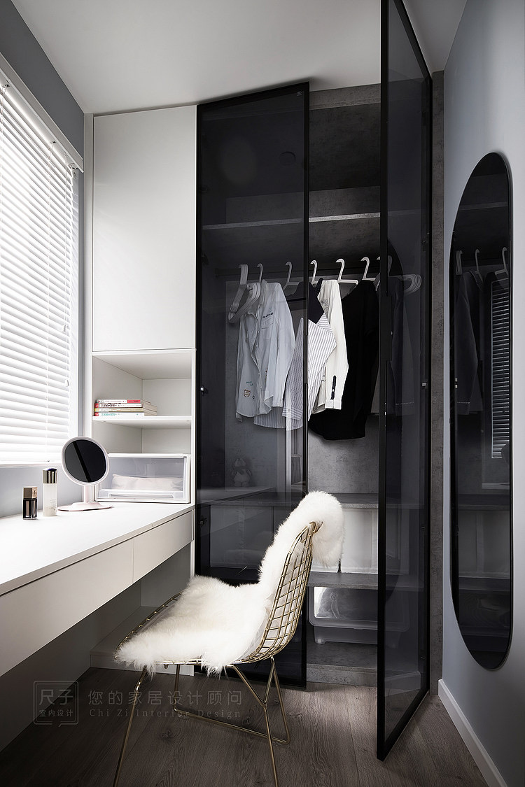 没有沙发墙的房子怎么设计好看,省钱设计房屋