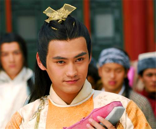 郭靖最后怎么对郭芙,郭靖其实和欧阳锋惺惺相惜