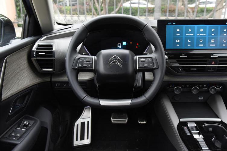 凡尔赛c5x和思域谁安全,凡尔赛c5x对比cx4百公里加速