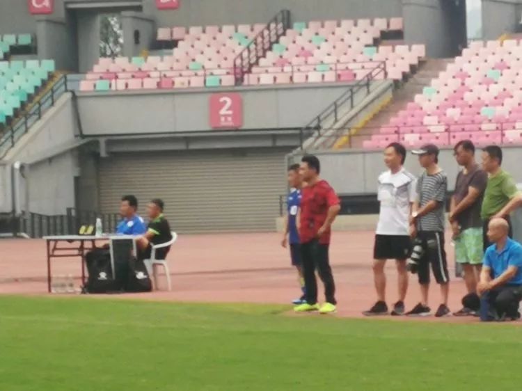 江阴第八届足球联赛,江阴市篮球联赛冠军