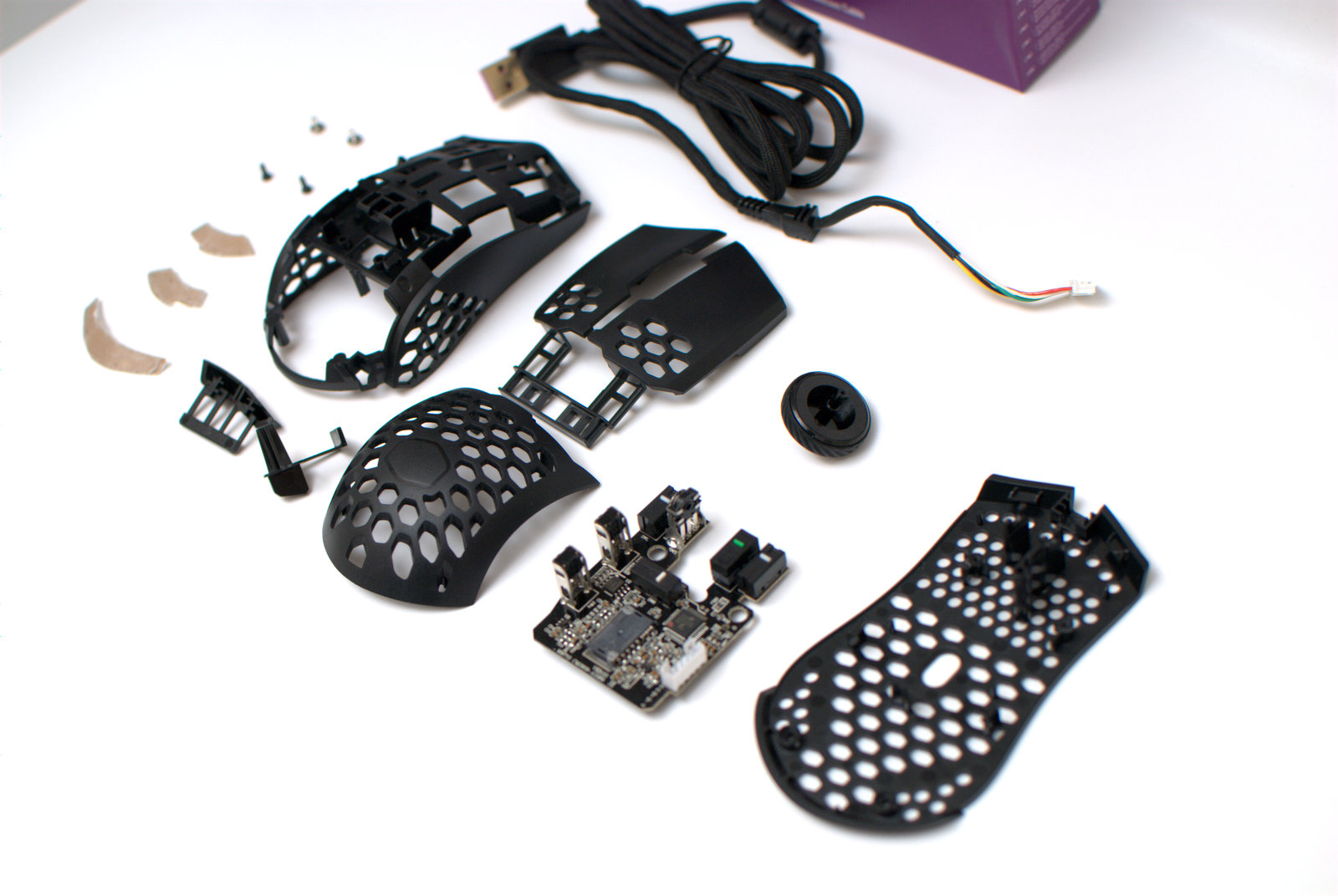 酷冷至尊鼠标mm710评测,酷冷至尊鼠标mm711和710