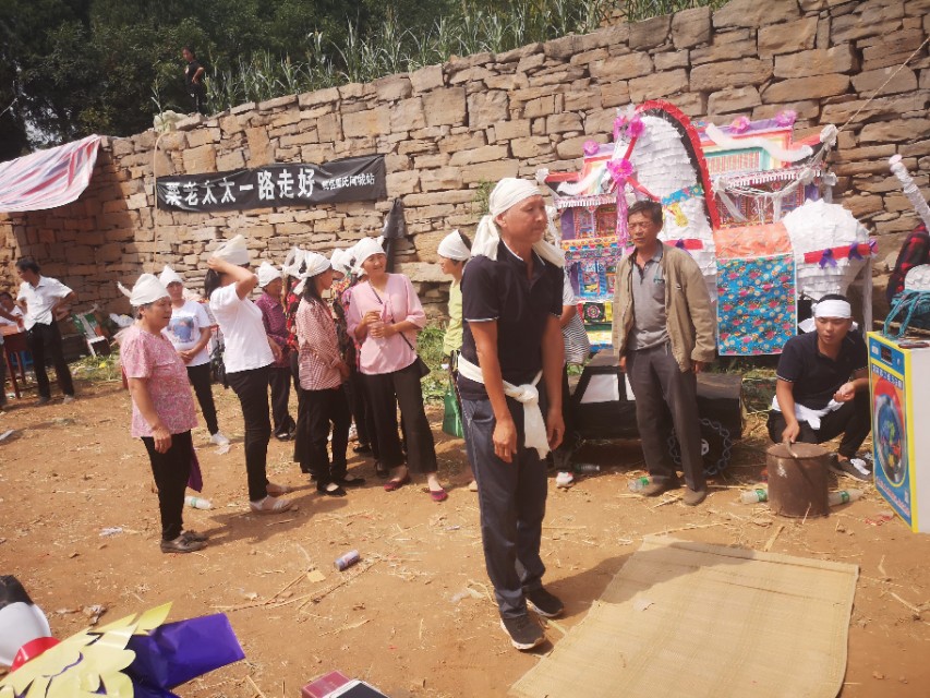 福建真实的土葬方式,火化土葬全过程