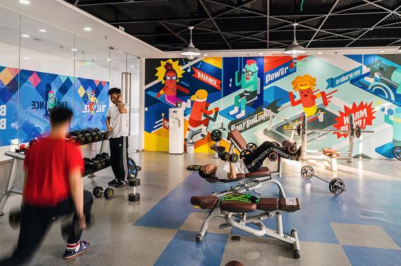 美团成都分公司招聘客服，包住宿