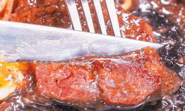 美国人顿顿吃肉,美国人有多喜欢吃牛排