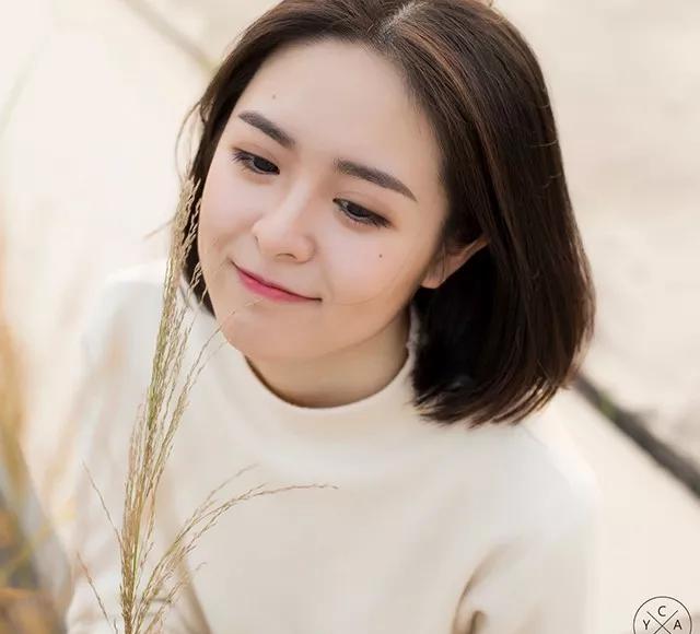 短发大饼脸2022年最流行的发型,大饼脸适合什么发型短发