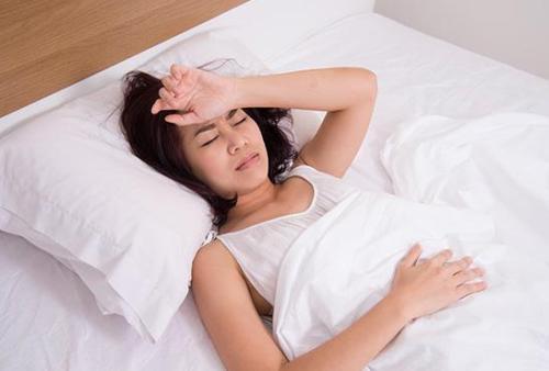 晚上睡觉总爱出汗是什么原因中医,糖尿病更年期晚上出汗厉害