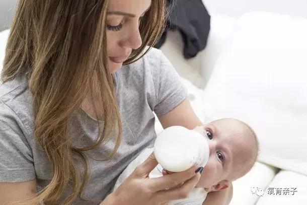 玻璃奶瓶自然原生和经典的区别,奶瓶中的爱马仕玻璃