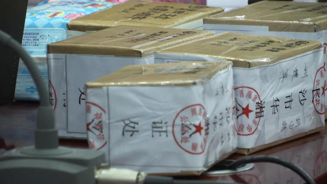 lv起诉侵犯注册商标案例,lv制假售假10万元判刑标准