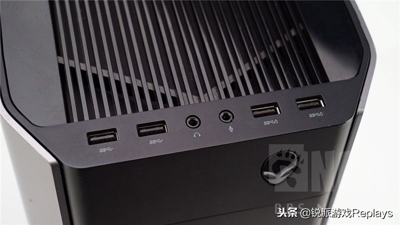 外星人alienwarex14体验,alienware外星人电脑全家桶