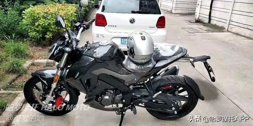 2022款贝纳利小迅龙bn150s车灯,贝纳利小迅龙150s值得买么