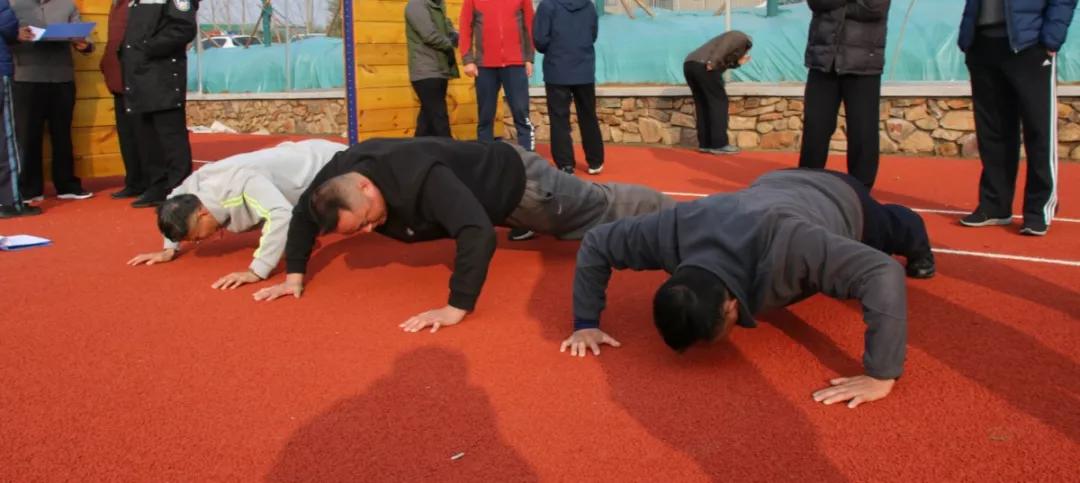 交警开展综合体能测试,交警体能测试