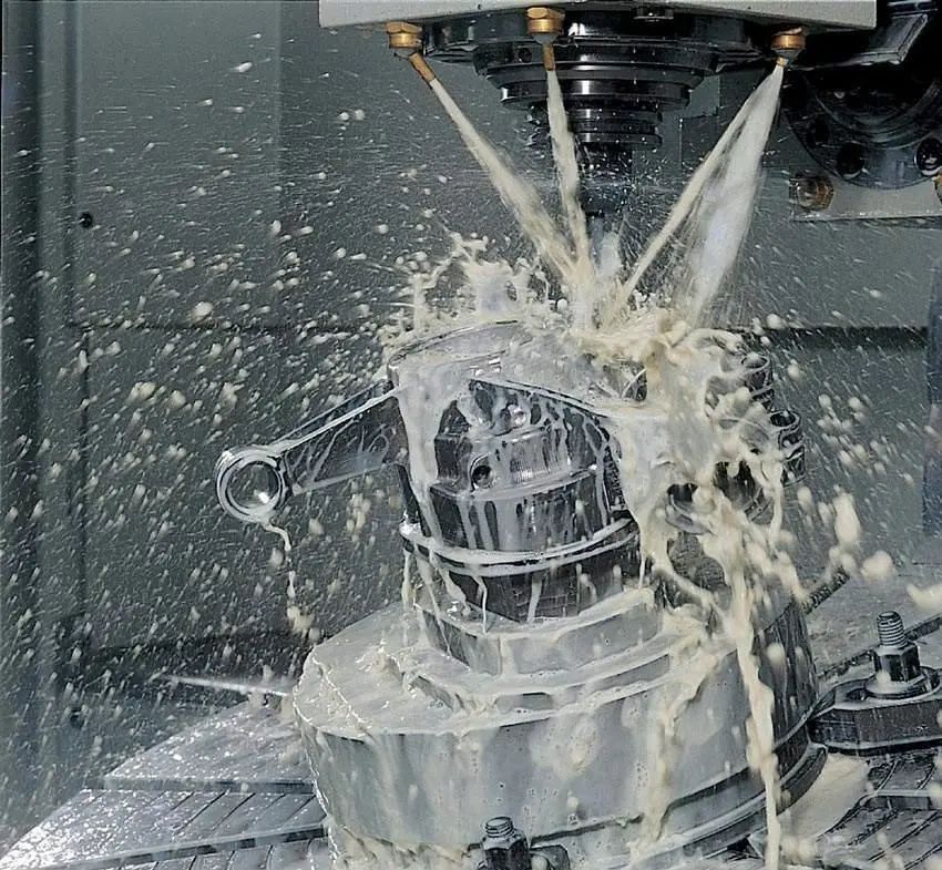 新型环保水溶性切削液,绿色环保型切削液