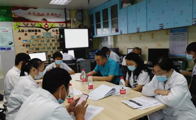 6岁男童突然发烧是什么原因,男童6岁了反复发热是怎么回事