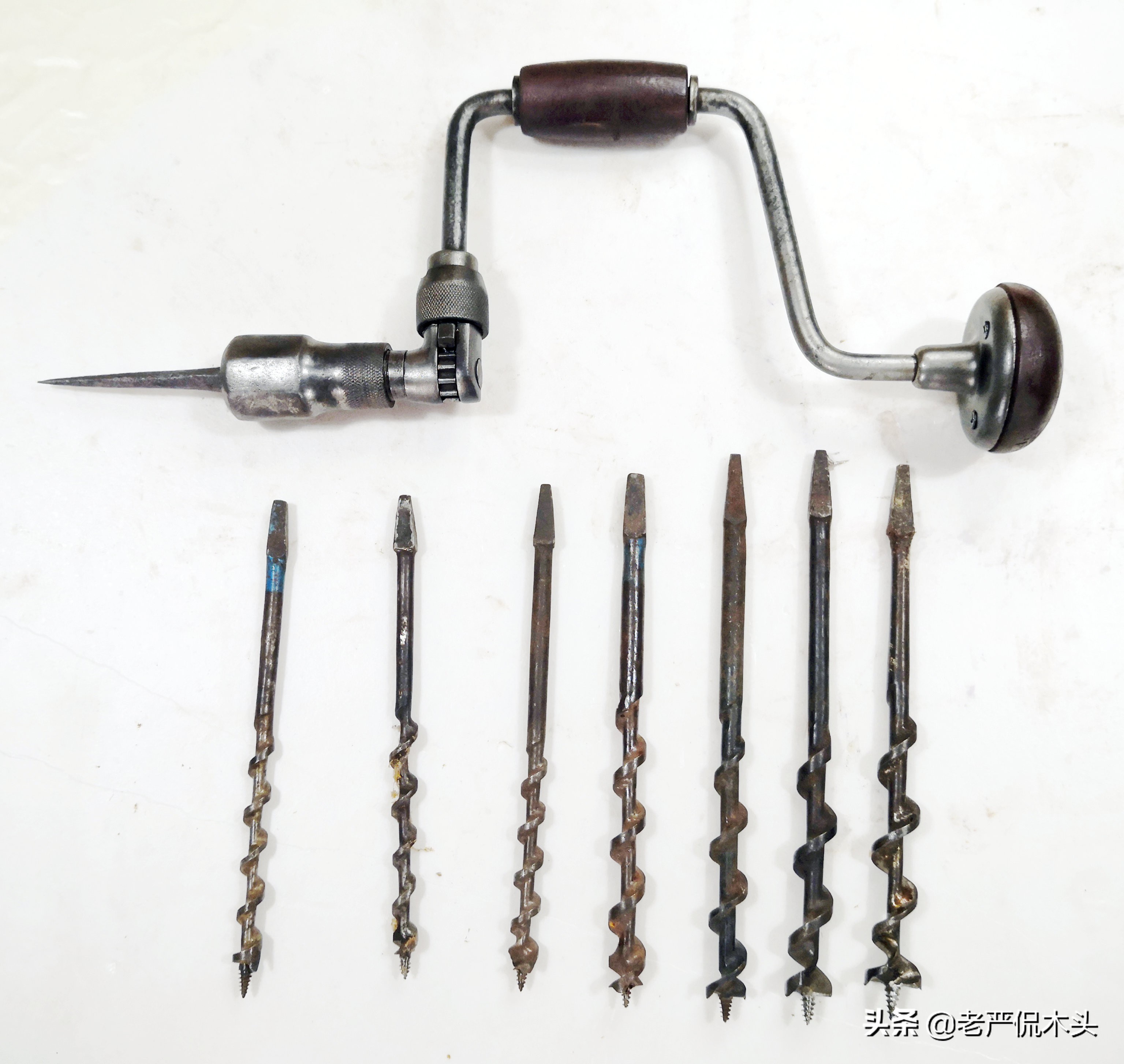 木工手工打孔的原始工具,木工现场制作无钉孔工艺