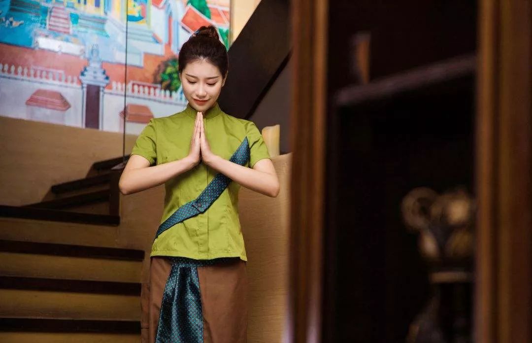 技师聊天技巧,做技师怎样高情商和男生聊天