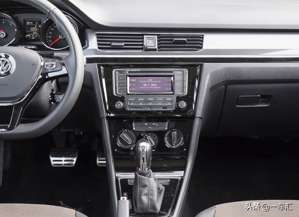 蔚领2018款c-trek怎样区分高低配,一汽大众c-trek蔚领值得买吗