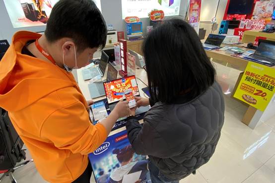 真选品质好服务国美店员真周到