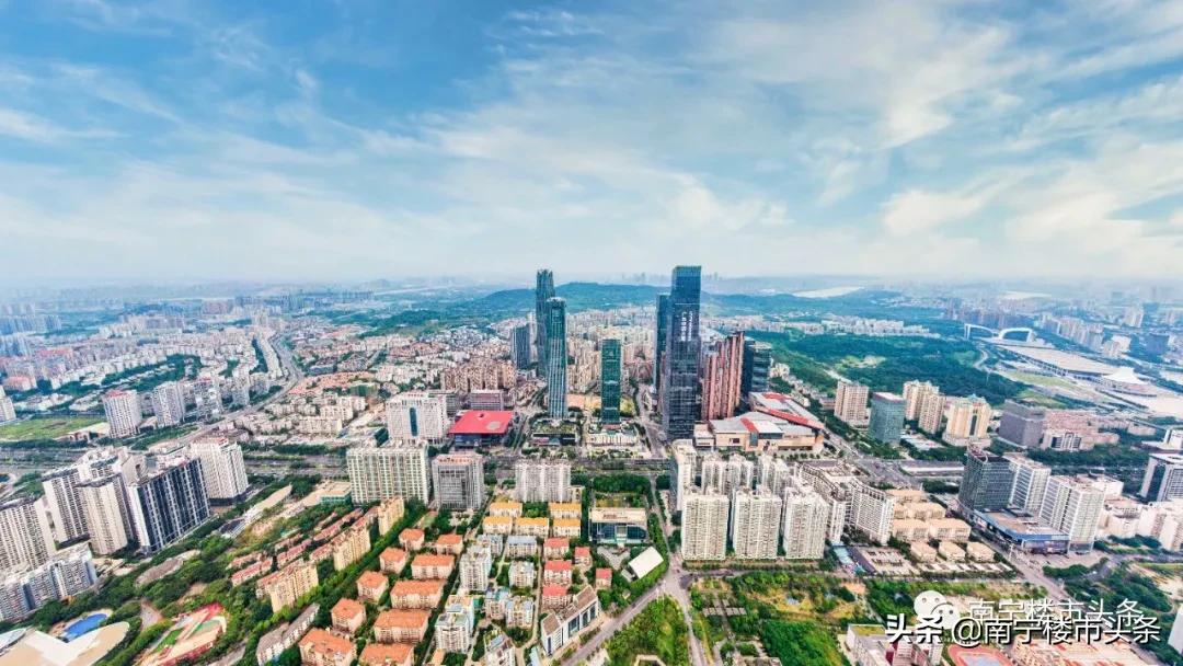 lv再次回归入驻南宁万象城,lv和万象城哪个好