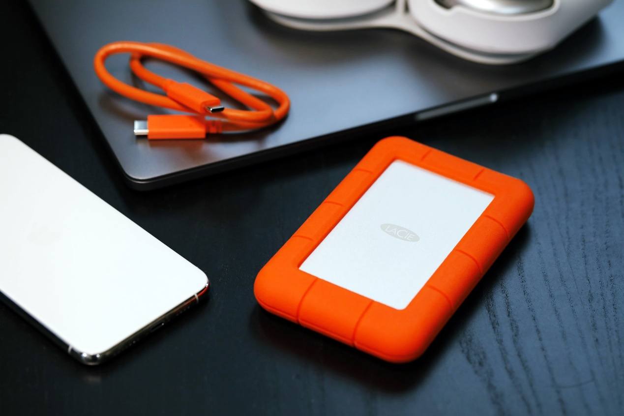 lacie三防移动硬盘,户外摄影最好用什么相机