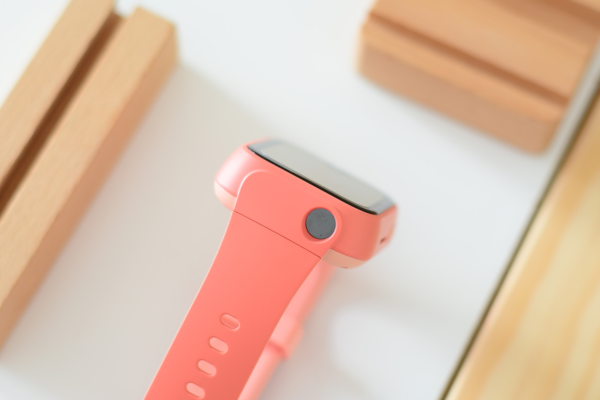 小米米兔儿童学习手表5Pro深度体验：能定位楼层，还能学知识