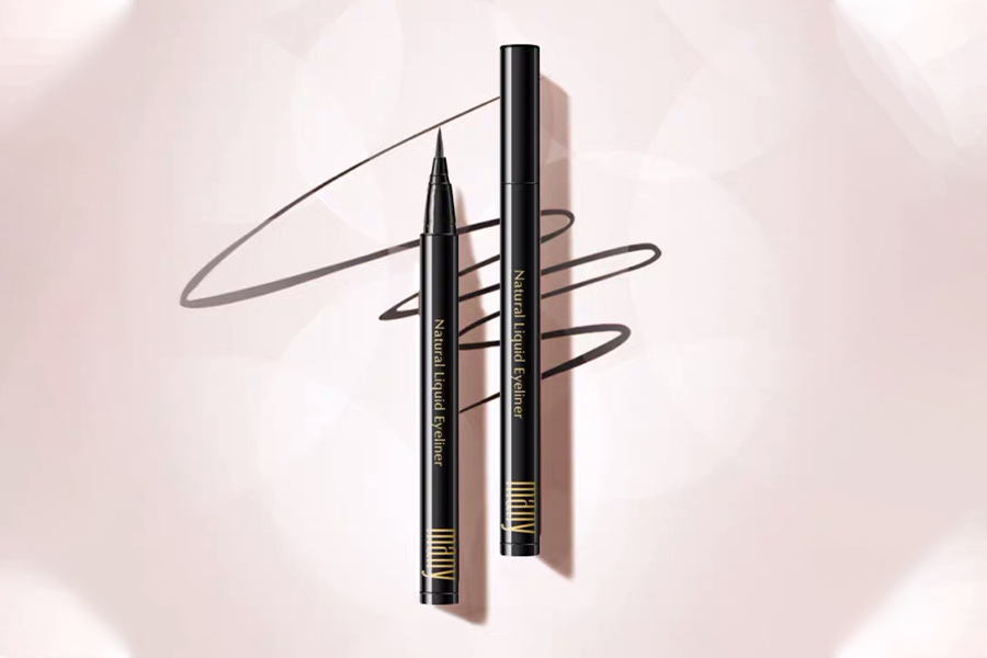 贫民窟女孩必备，300搞定一套彩妆，超平价拒绝踩雷