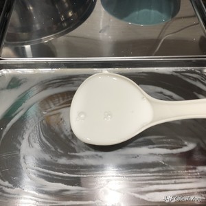 制作家庭版肠粉调料汁,家用自制肠粉酱汁的配方