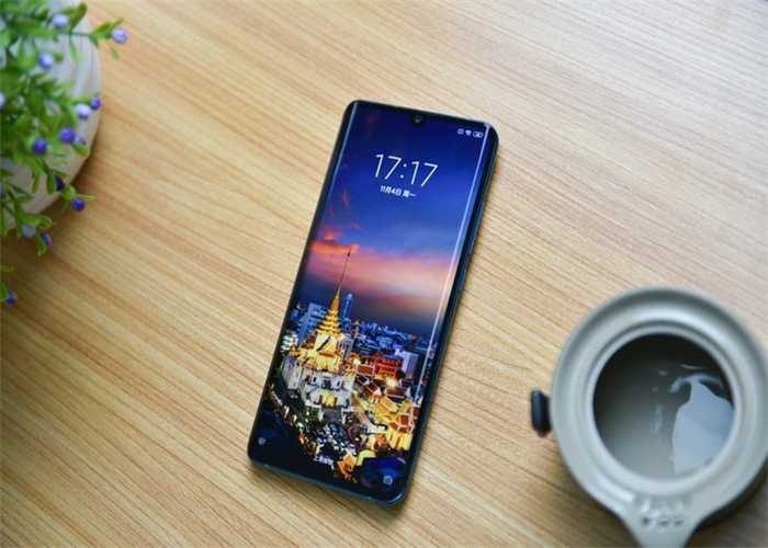 曲面屏手机值得买吗,vivox60曲面屏和vivox60pro区别