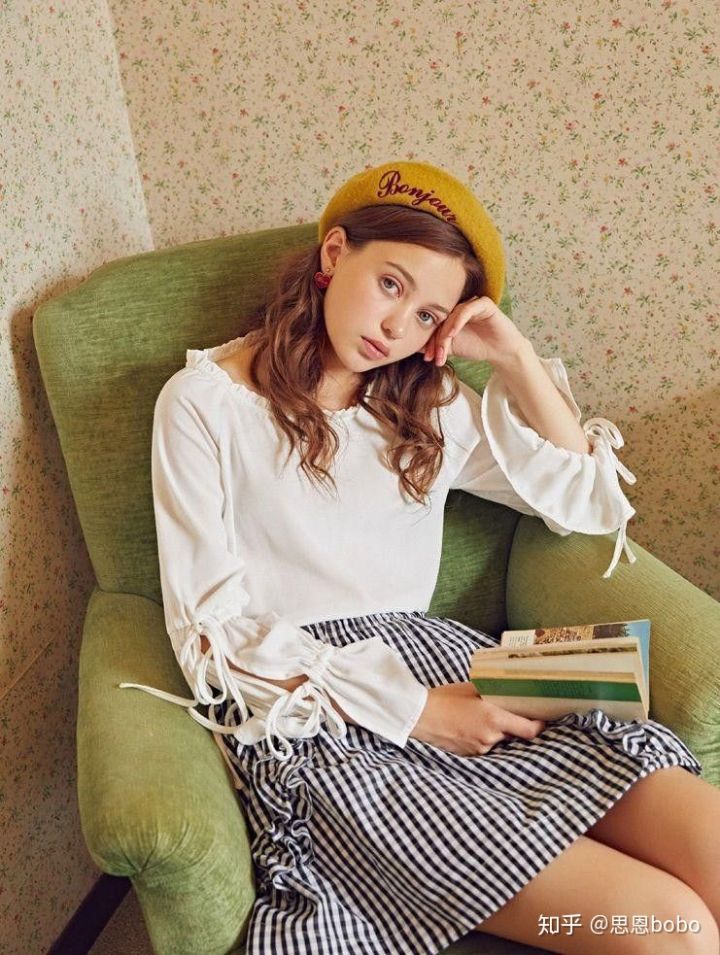 有哪些适合女大学生的衣服品牌?