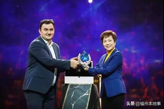 英雄联盟17岁全球总冠军,17岁英雄联盟世界冠军