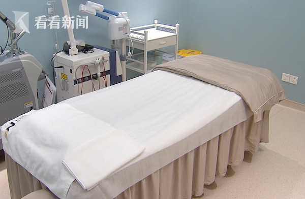 女子做spa发现摄像头,女子美容院做比基尼脱毛