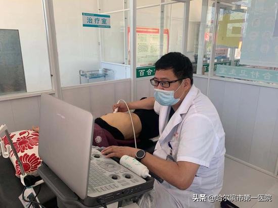 送医送药进社区,送医送药送健康下乡