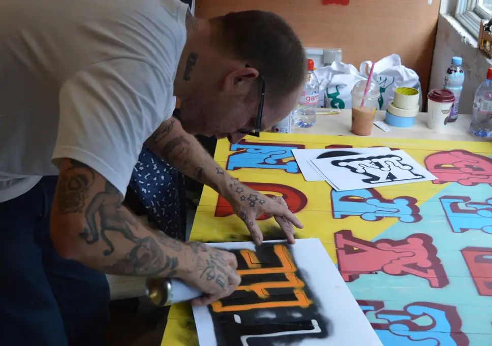 街头艺人怎么赚钱,街头艺人演唱怎么挣钱