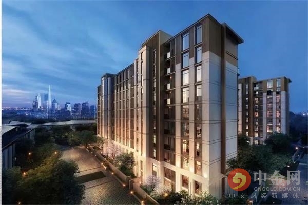 戴口罩扫码排队,戴口罩有序排队