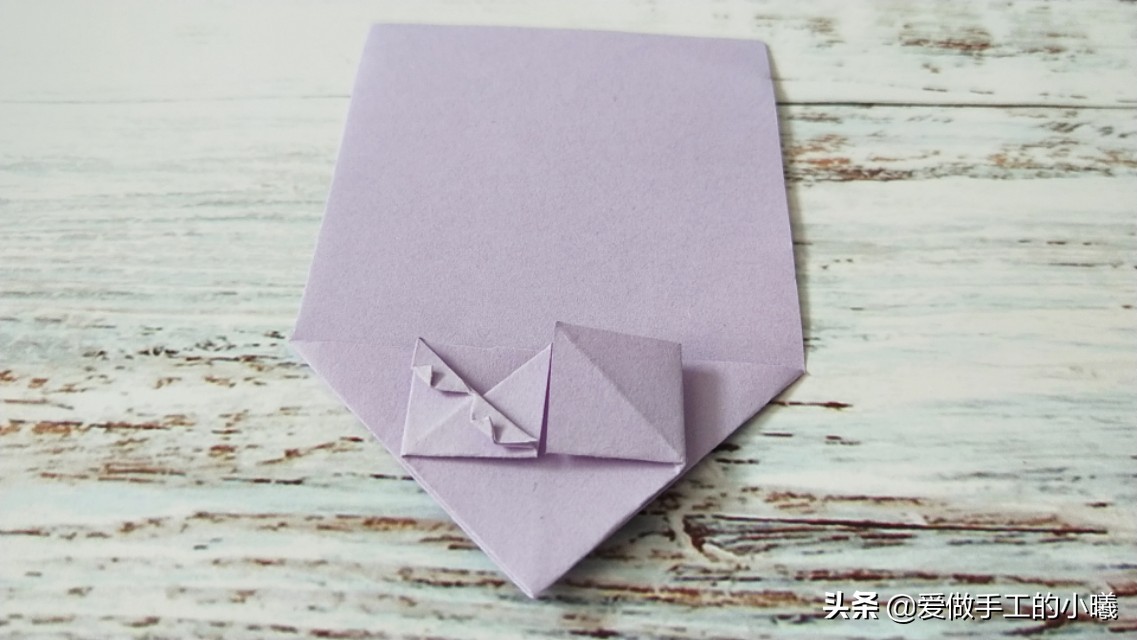 爱心折纸怎样画爱心,折纸把白色爱心变成红色爱心