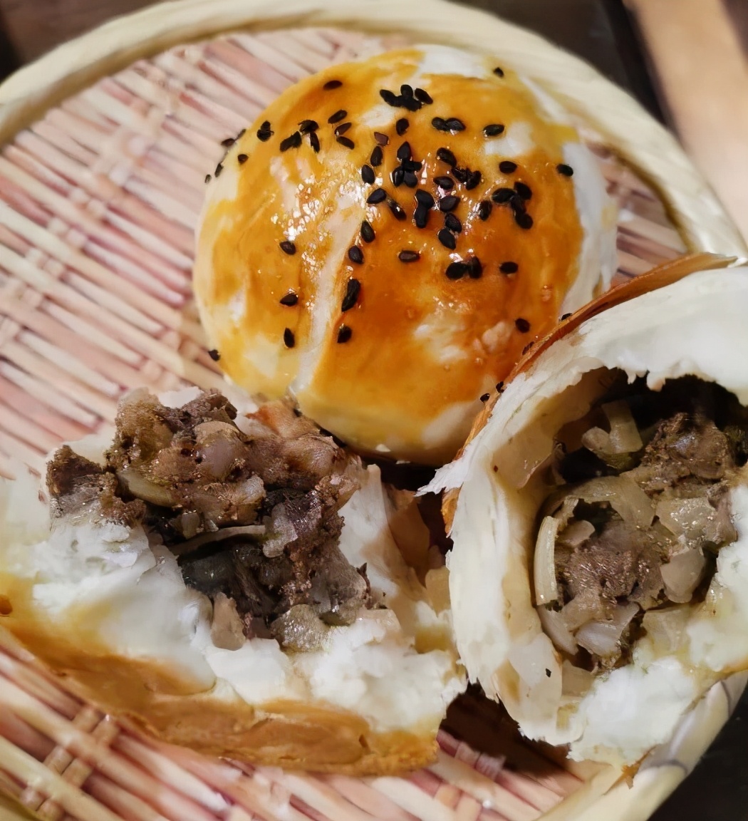 新疆大盘鸡必吃十大特色菜,南北疆美食大盘鸡