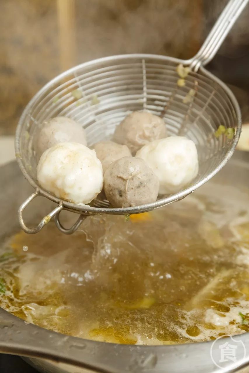 潮汕牛肉店的蘸酱和辣椒酱的做法,惠州潮汕牛杂牛肉店