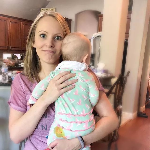 为逃避家务，两位妈妈研发了懒人清洁神器，竟让儿科医师签名推荐