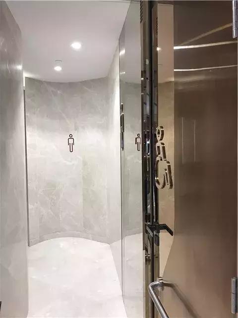 香港顶尖百货购物中心,香港最新购物中心是哪个