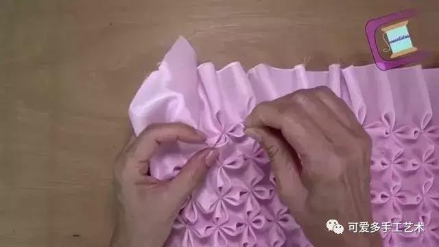 手工制作抱枕教程用针线勾,旧衣服自制抱枕不用针线了