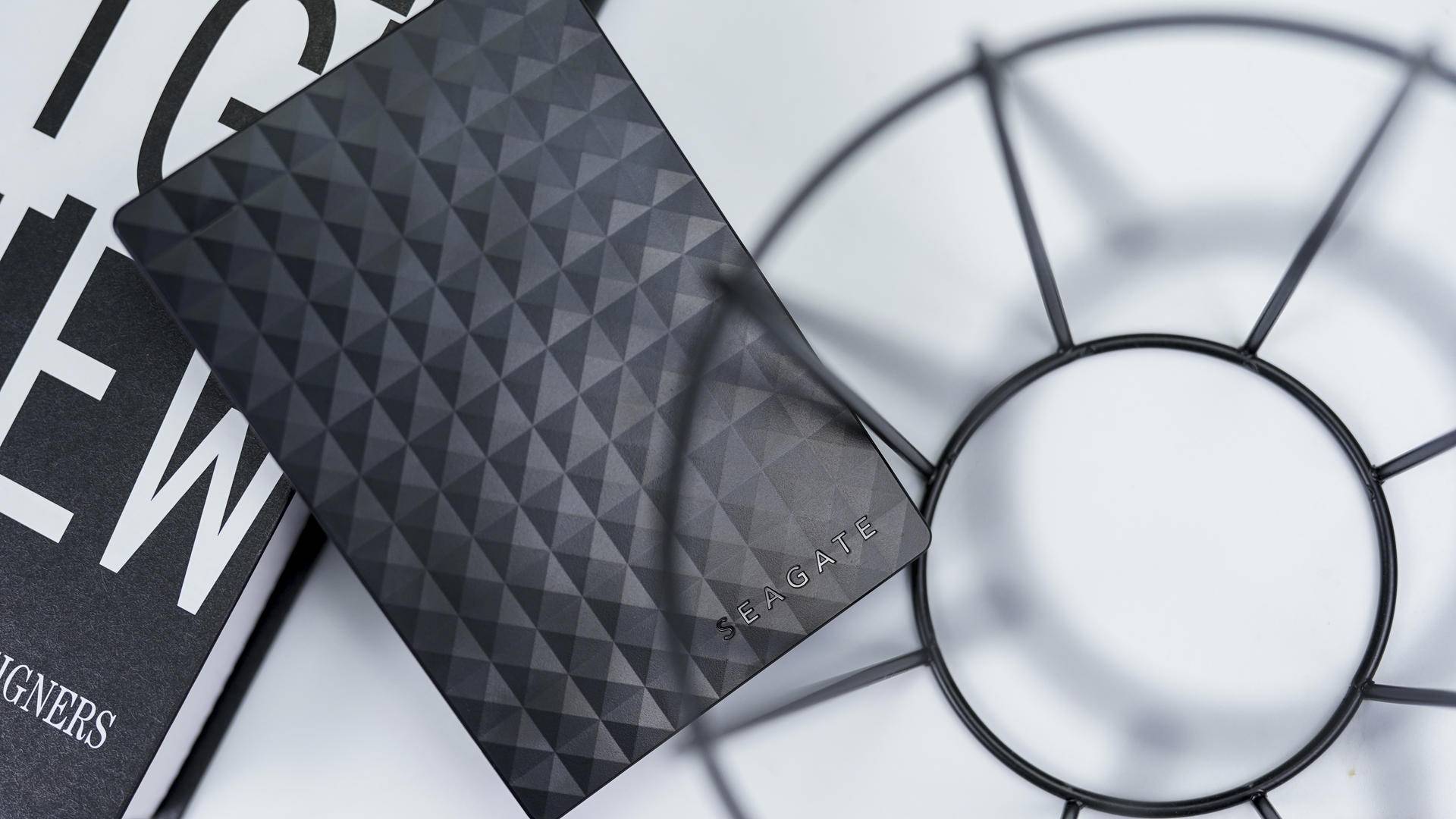 希捷移动硬盘评测,希捷铭系列移动硬盘测评