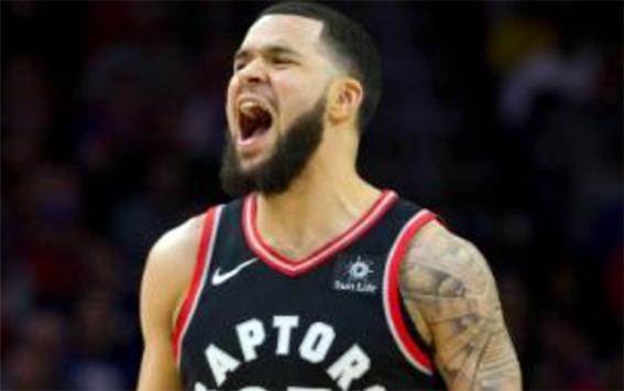 小卡34分快船7连胜登顶西部,小卡35分全场录像