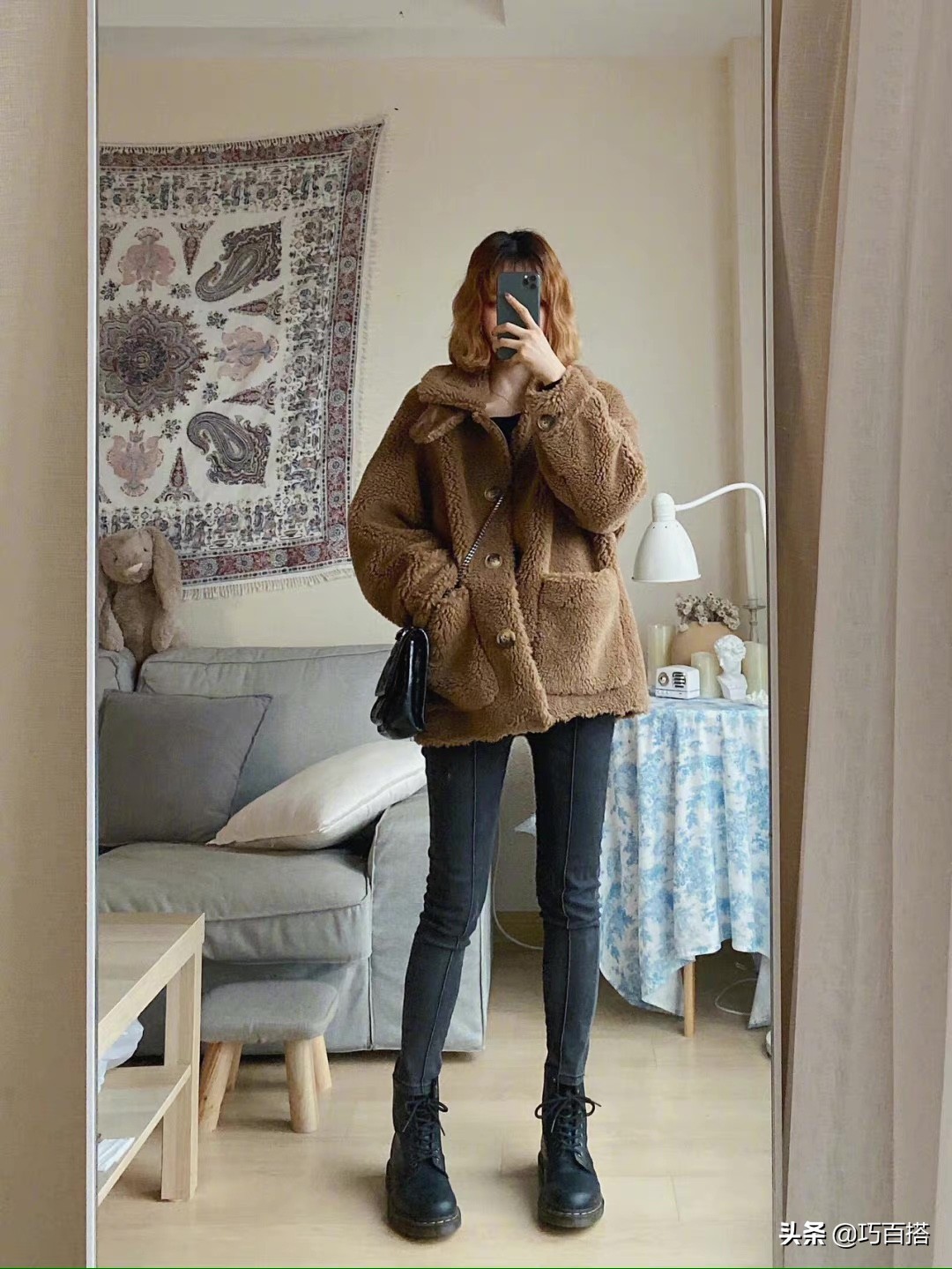 一双白色马丁靴冬天多种穿搭,有一双马丁靴该怎么搭配呢