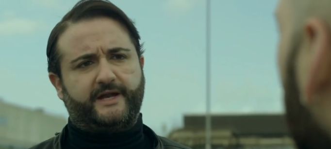 为了几箱口罩，乌克兰小偷铤而走险，伪装“特工”抢劫投机商