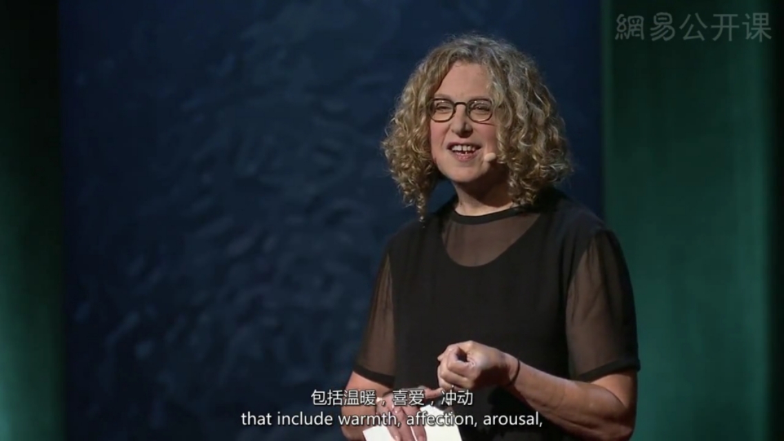 女人怎样看待年轻人的情感,女性怎样看待你的感情