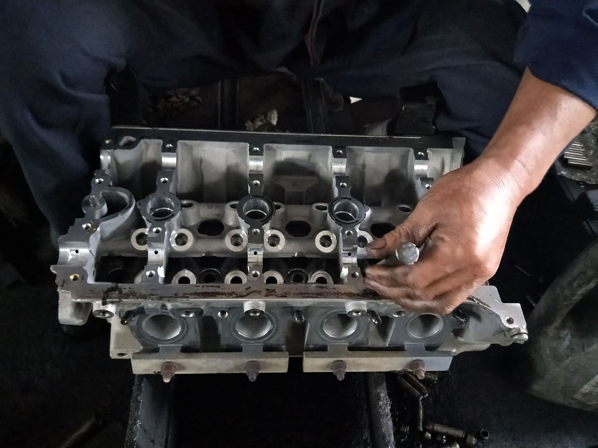 2010款大众途观发动机大修,2010年大众途观大修自己开值不