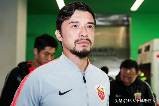 国足主教练曝光,国足名宿李玮锋