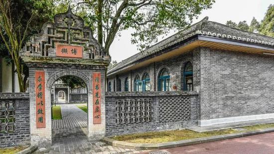 远东宏信宏文学校上海浦东校区,远东宏信宏文学校