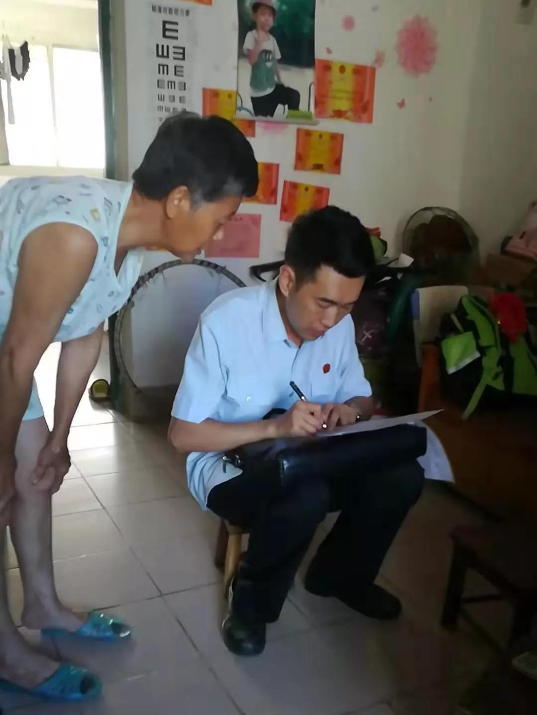 痛心44岁民警因公牺牲,痛心41岁民警突发心脏疾病牺牲