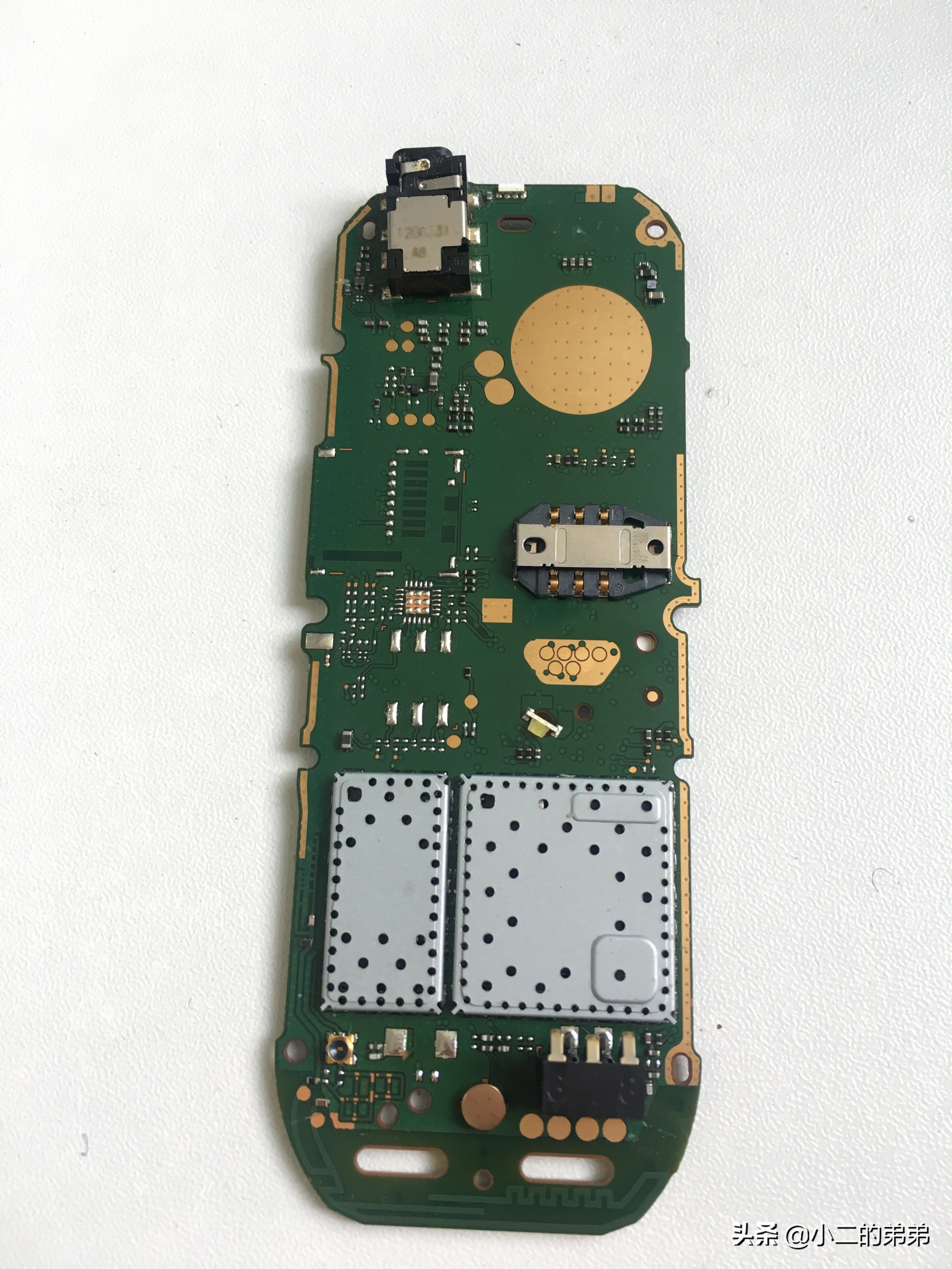 拆解诺基亚3100,拆解诺基亚手机