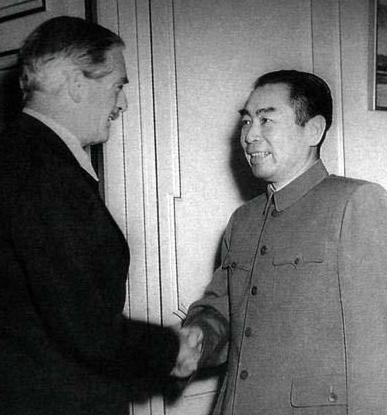 周恩来身居高位，却朴素如民，去饭店吃饭，也就点这么几道便宜菜